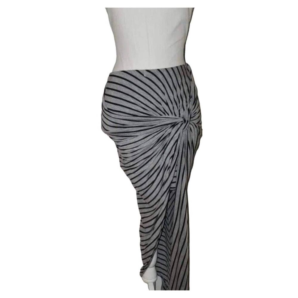 HYFVE Gray Black Striped Wrap Around Twist Front Mini Skirt Size Medium - Picture 5 of 10